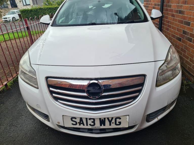 Non-runner Vauxhall, INSIGNIA, Hatchback, 2013, Manual, 1796 (cc), 5 doors