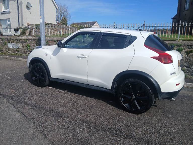 Nissan, JUKE, Hatchback, 2013, Manual, 1461 (cc), 5 doors