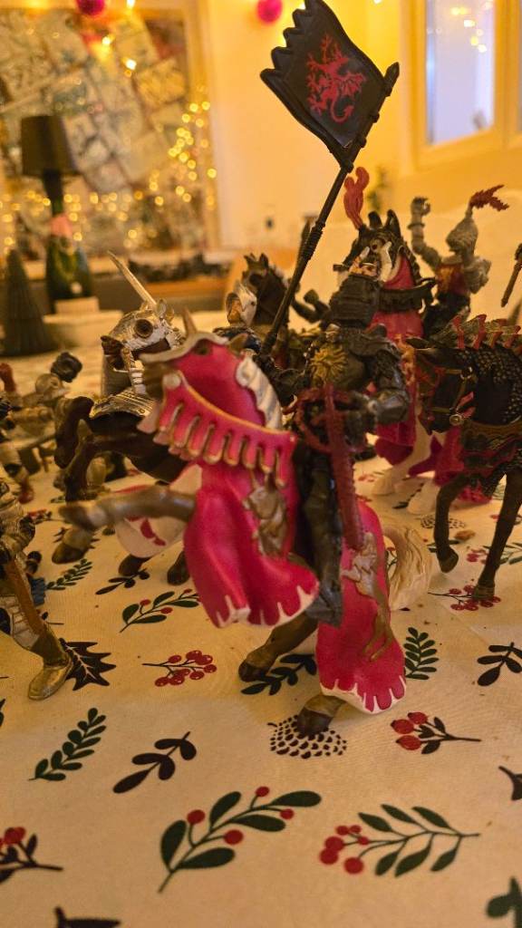 Knights and footmen and Catapult