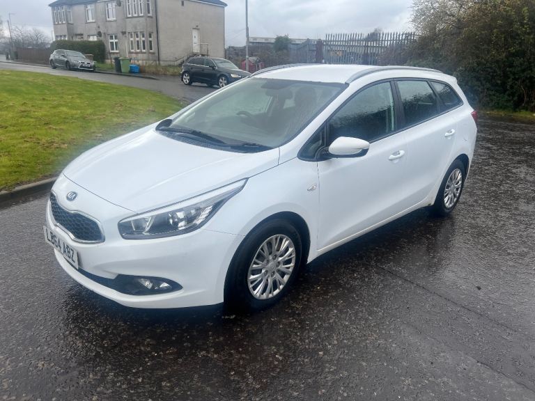 2015 64 Kia ceed 1.4d estate February 27 MOT!