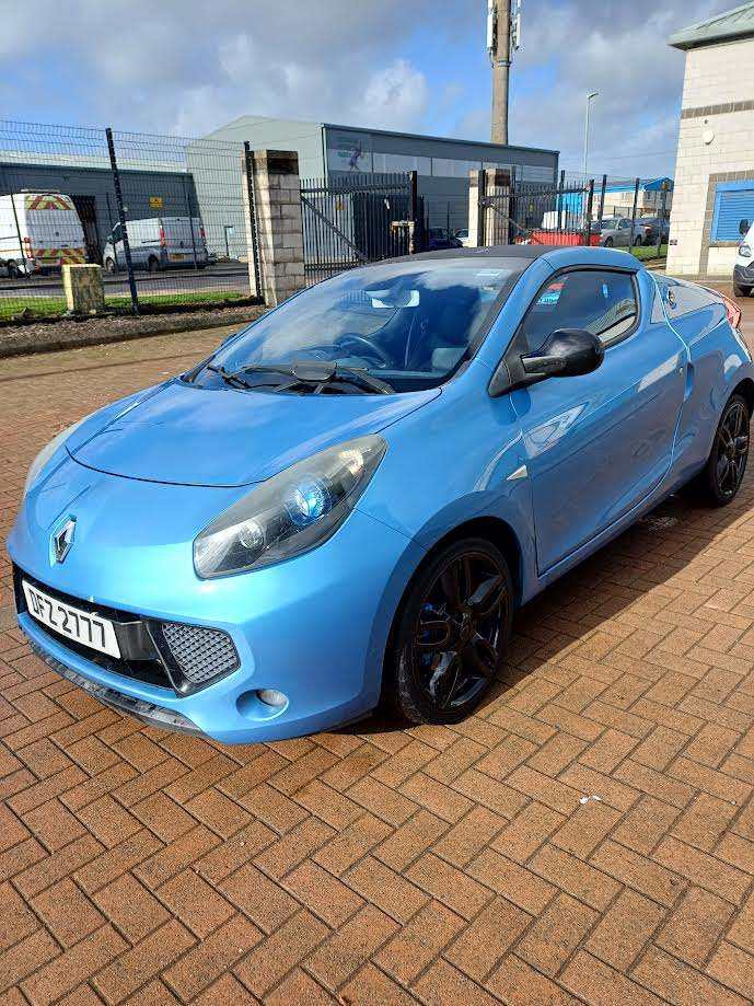 Renault, WIND, Convertible, 2010, Manual, 1149 (cc), 2 doors