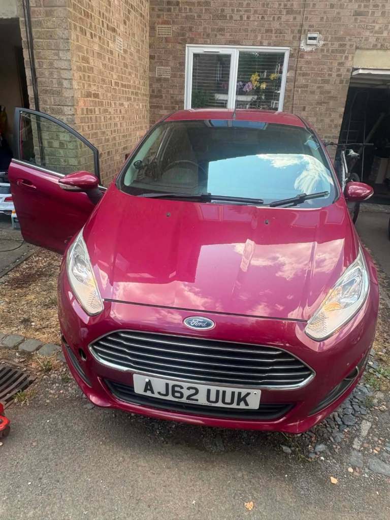 Ford, FIESTA, Hatchback, 2013, Manual, 1498 (cc), 5 doors