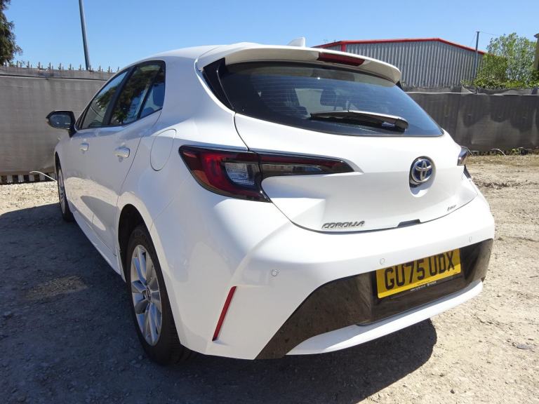 2025 75 REG TOYOTA COROLLA ICON HEV HYBRID AUTO DAMAGED REPAIRABLE SALVAGE
