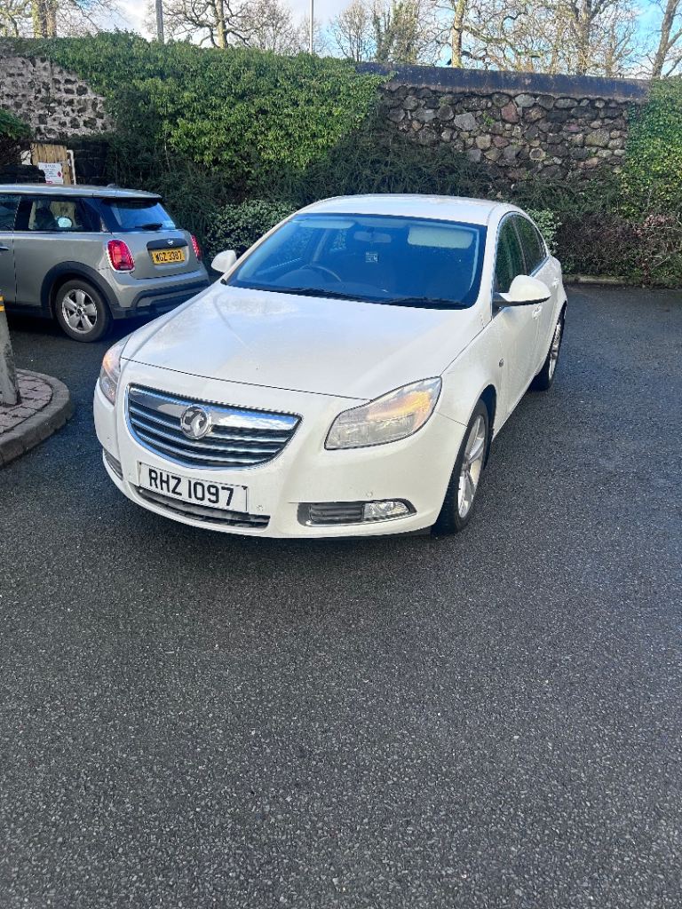 Vauxhall, INSIGNIA, Hatchback, 2013, Manual, 1956 (cc), 5 doors