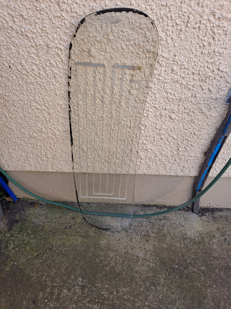 Morris Minor Back Windscreen 