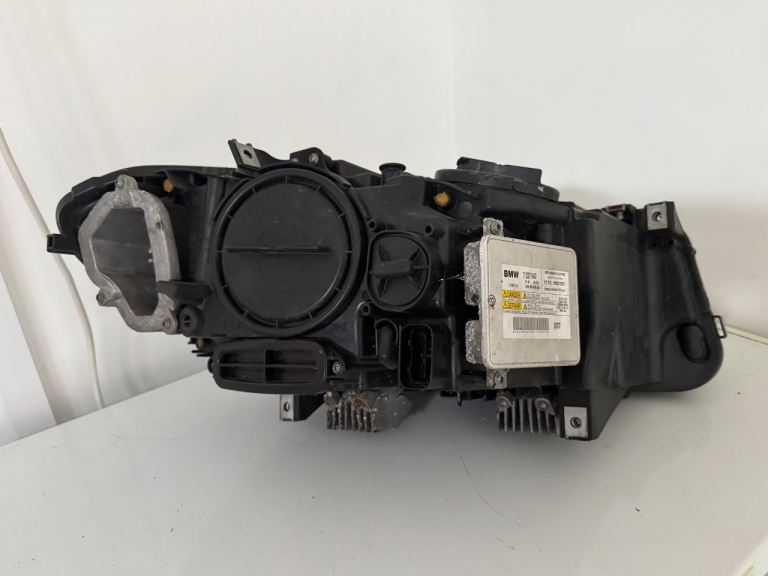 BMW 5 series f11 passenger headlight