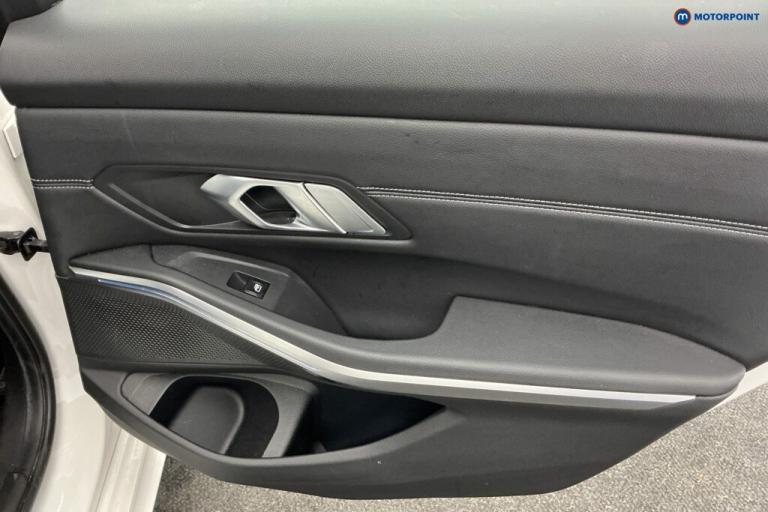 2021 BMW 3 Series 330e M Sport 5dr Step Auto Estate Hybrid Automatic