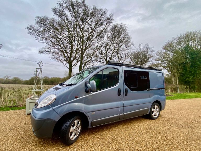 Vauxhall Vivaro Sportive 2013, Campervan