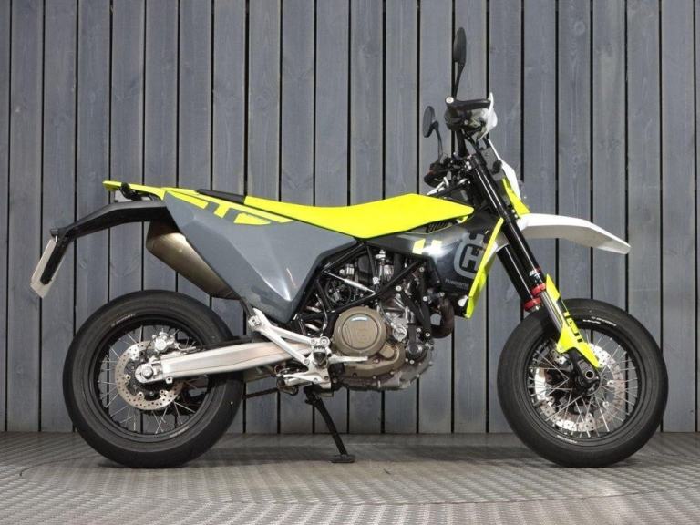 2024 24 HUSQVARNA 701 SUPERMOTO