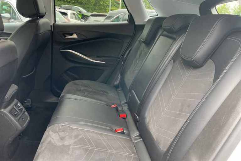 2023 Vauxhall Grandland 1.2 Turbo Ultimate 5dr HATCHBACK PETROL Manual