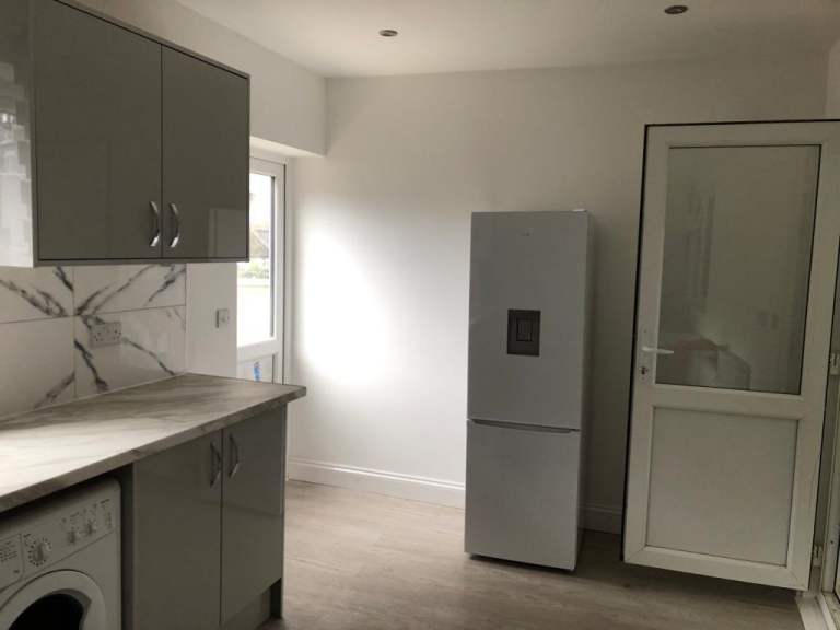 A very nice 2 bedroom flat available Ilford, IG1