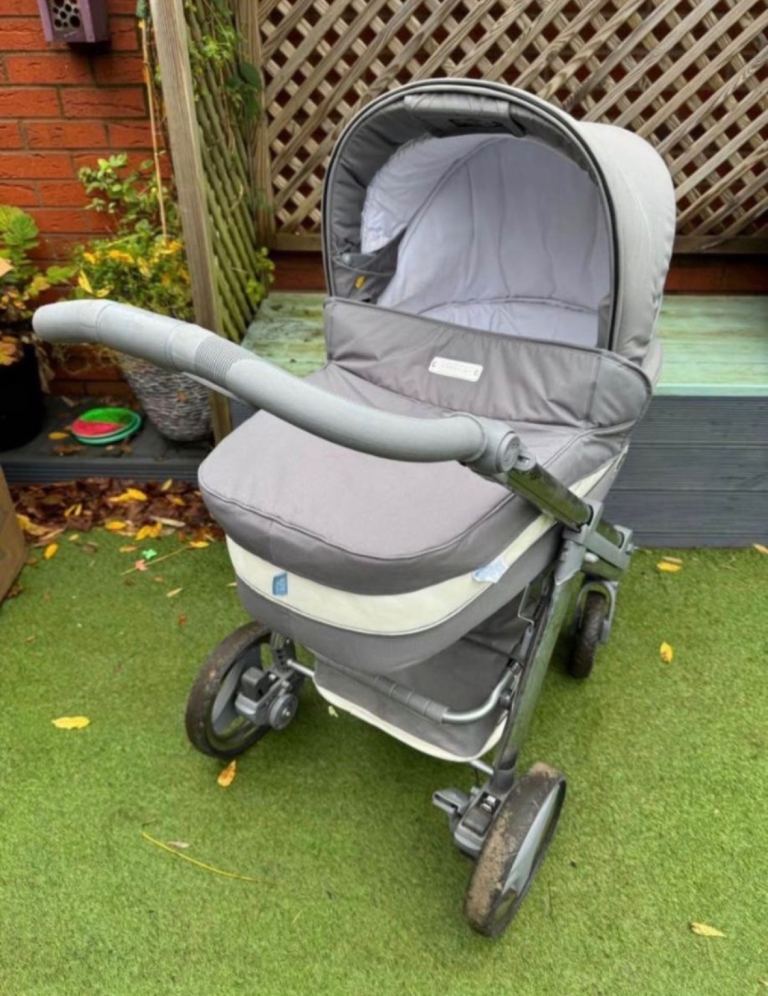 Bebecar Grey Fabric Pram & Pushchair Travel System – Good Condition