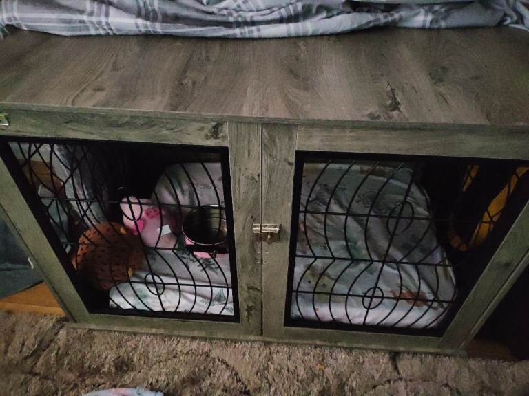 Large table top dog crate 