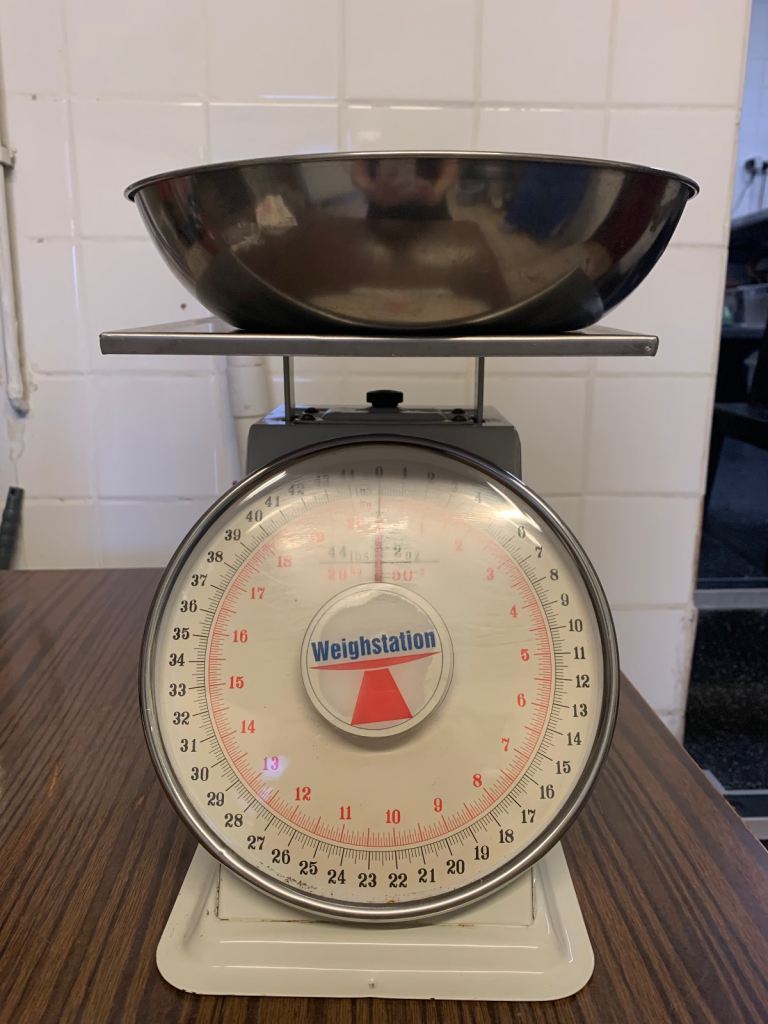 Heavy duty catering scales