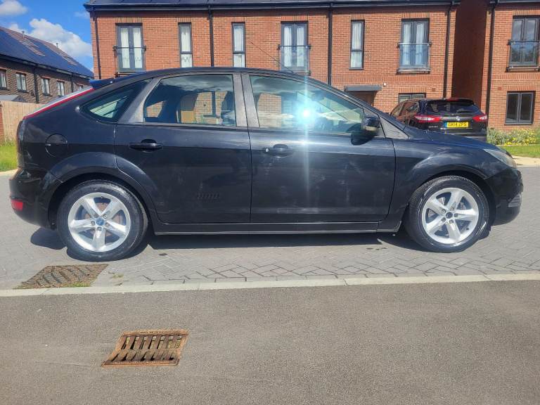 Ford focus 1.6 zetec. 2009. Only 96k 