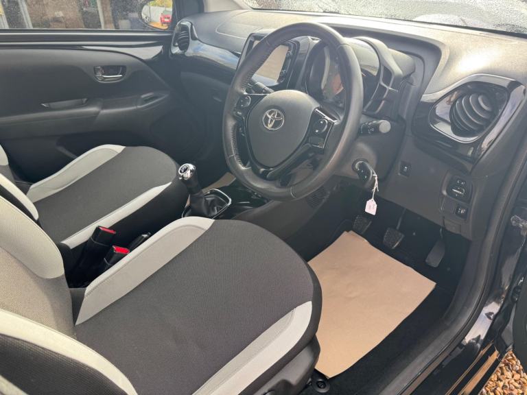 2017 Toyota Aygo 1.0 VVT-i x-press Euro 6 5dr Petrol