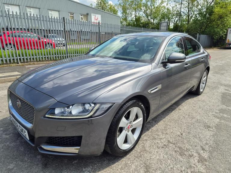 2019 JAGUAR XF 2.0i [250] Portfolio 4dr Auto Damaged Salvage