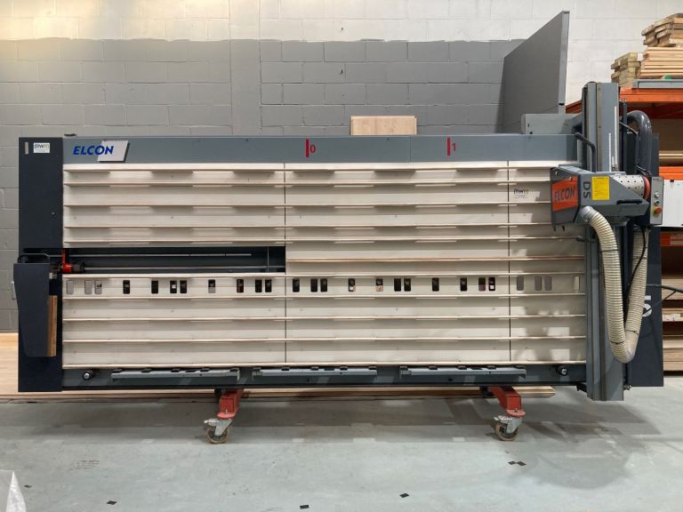 Elcon 155 DS vertical saw, wall saw, panel saw, sheet cutting saw, workshop saw.