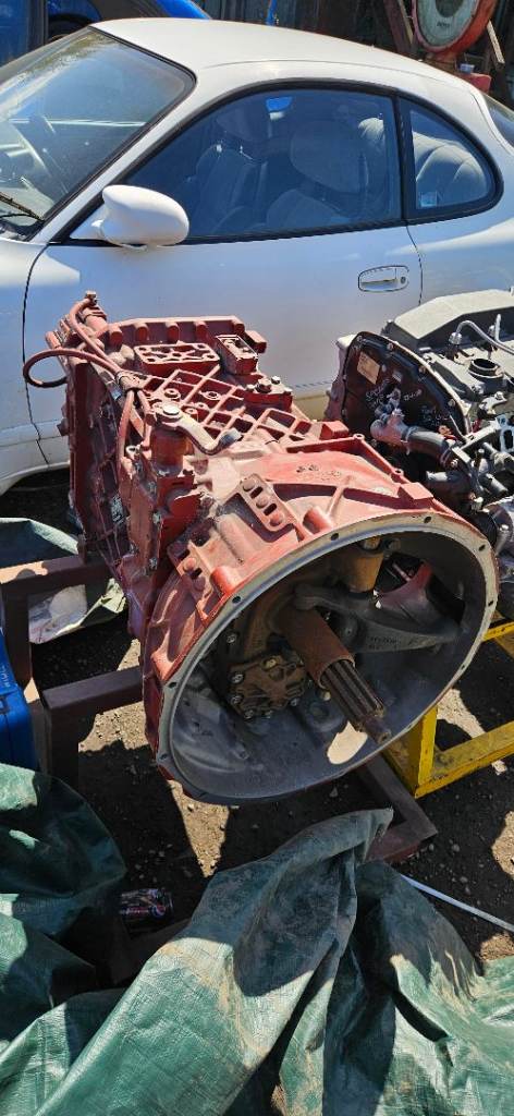 ZF ECOSPLIT gearbox, type 16S151 with retarder 16S-151, 16 gears, mechanical
