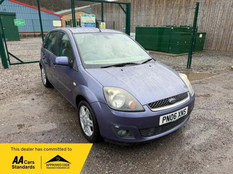 2006 Ford Fiesta 1.4 Ghia 5dr HATCHBACK Petrol Manual