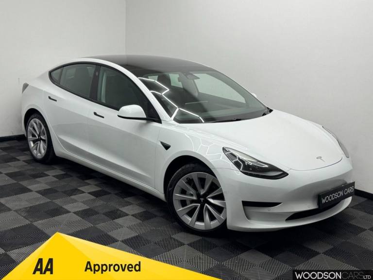 2022 Tesla Model 3 Standard Range Plus Saloon 4dr Electric Auto RWD (241 bhp) Saloon ELECTRIC Aut...