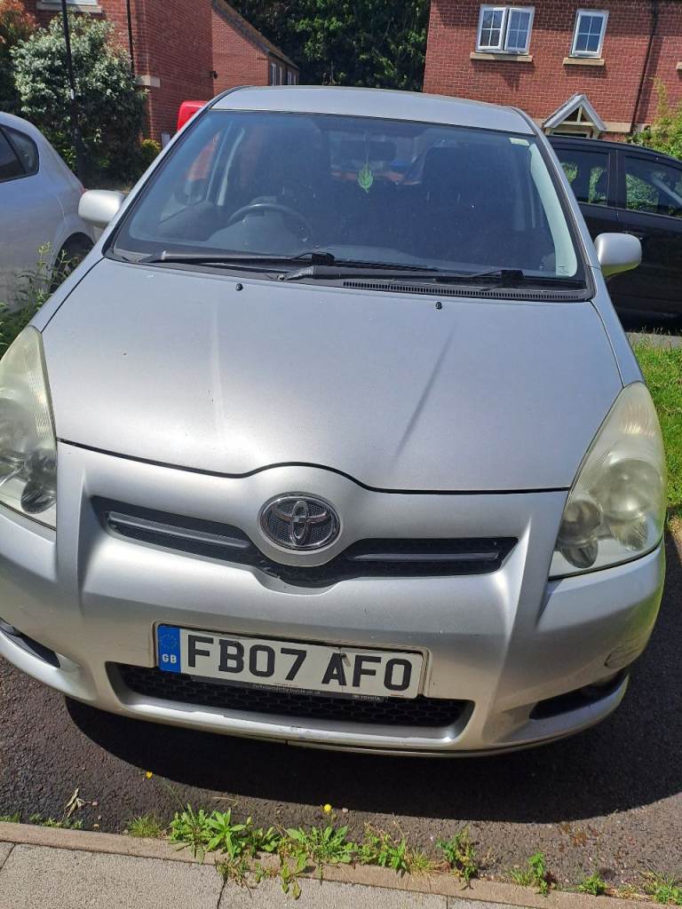Toyota 7 seater 