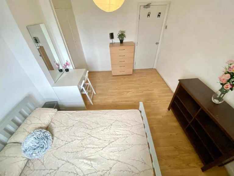 🏠 AMAZING DOUBLE ROOM IN BROMLEY-BY-BOW — AVAILABLE NOW 💫