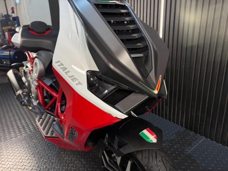 2022 Italjet Dragster 200 200 CVT Euro 5