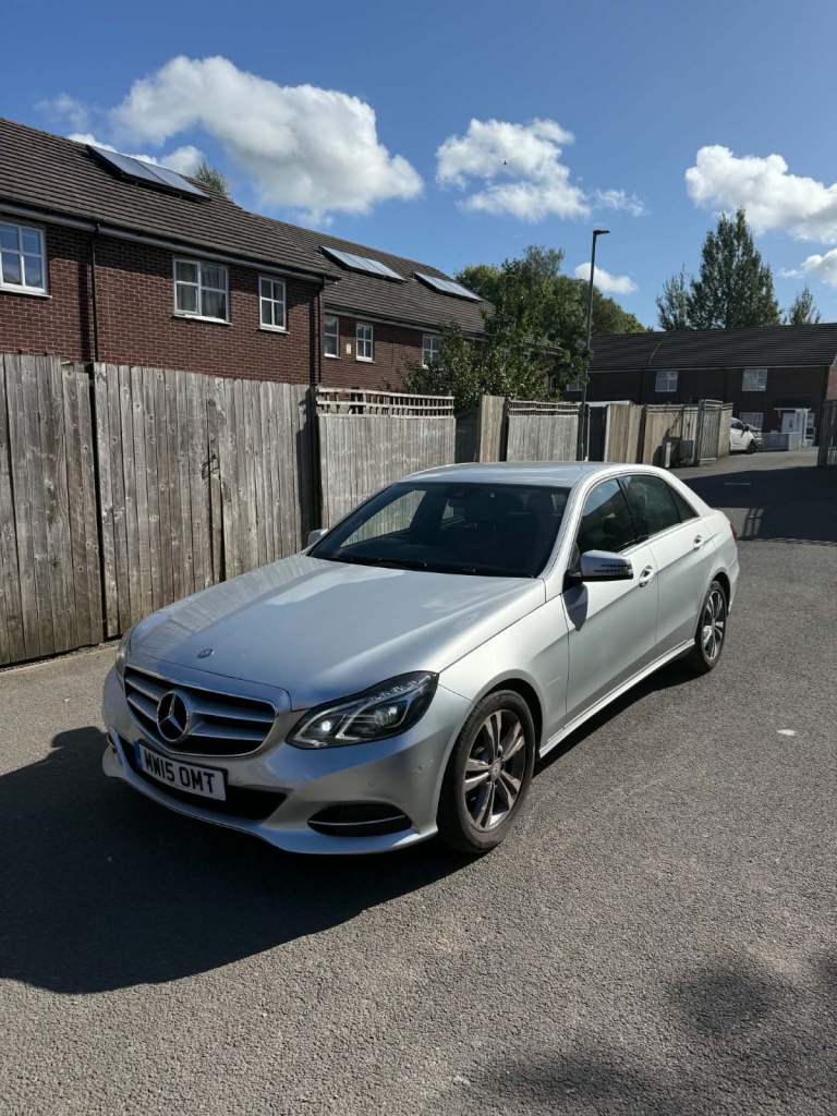 Mercedes-Benz, E CLASS, Saloon, 2015, Semi-Auto, 2143 (cc), 4 doors