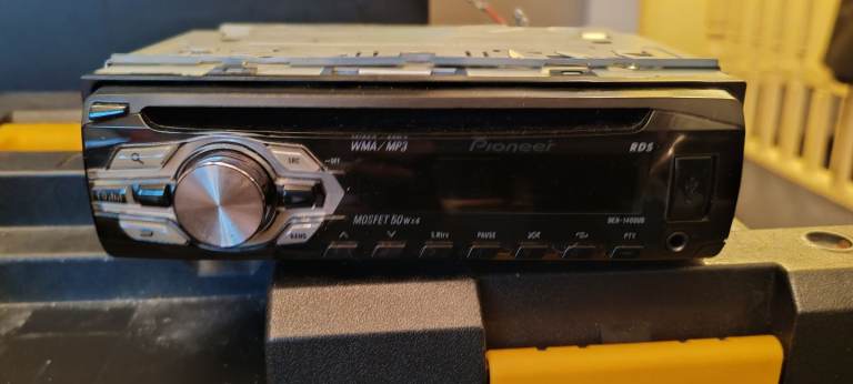 Car stereo, cd, tape and dvd players 