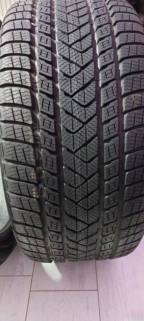 Never fitted run flat tyres.