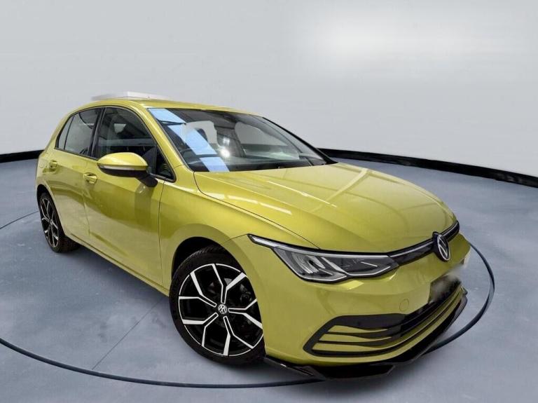 VOLKSWAGEN GOLF 2.0 TDI Life Yellow Manual Diesel 2022