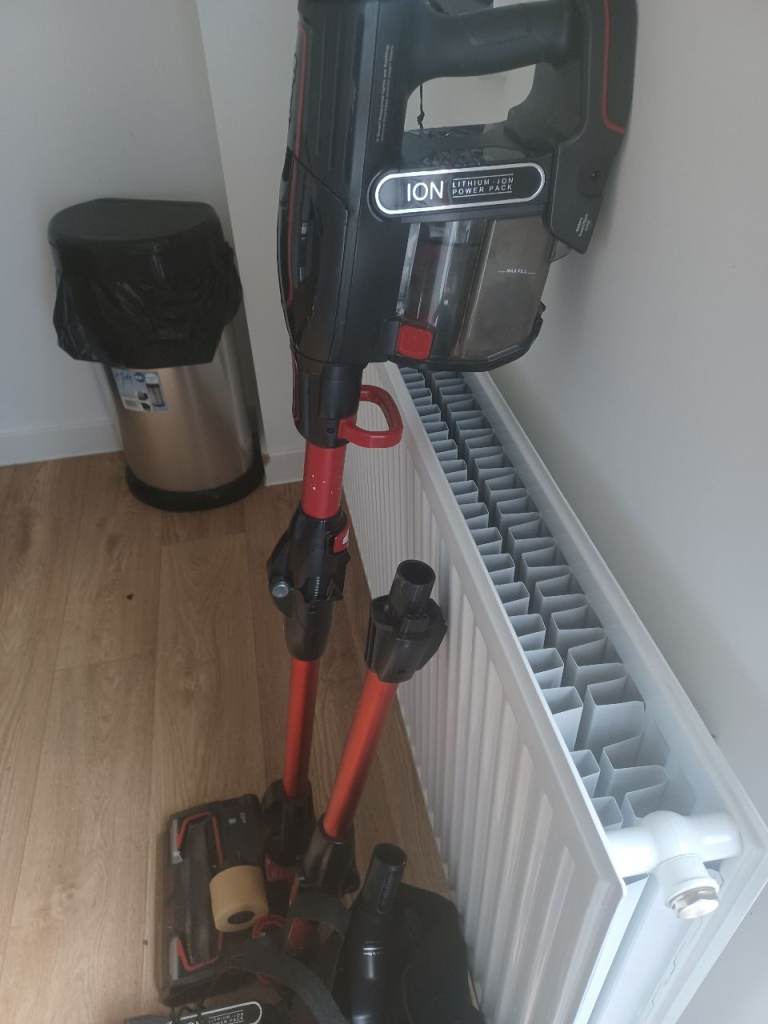 Shark battery hoover