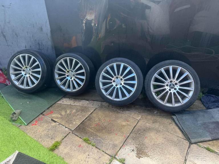 19 inch alloys x4 with tyres