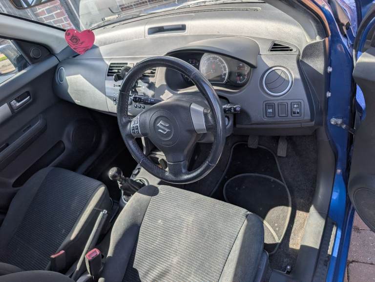 Suzuki, SWIFT, Hatchback, 2008, Manual, 1328 (cc), 5 doors