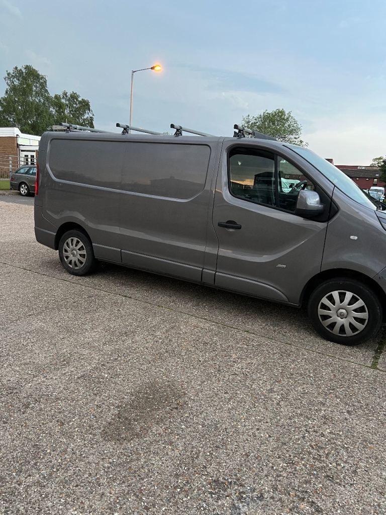 Vauxhall Vivaro sportive 