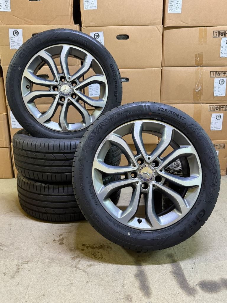 17” Genuine Mercedes C Class Alloy Wheels - 5x112