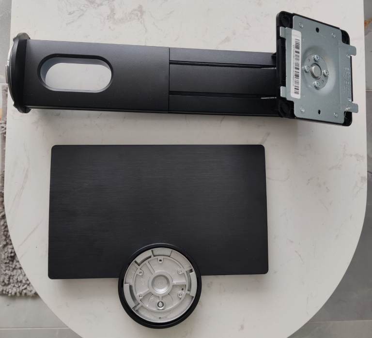 Adjustable Sleek Monitor Stand