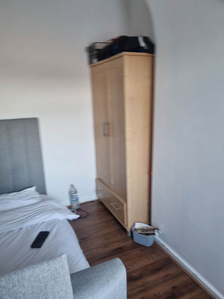 Room to let 