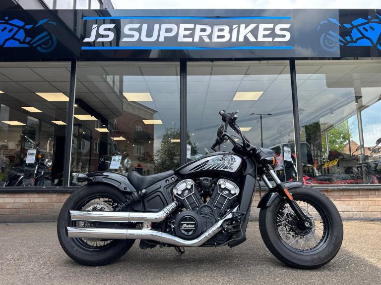 INDIAN SCOUT BOBBER TWENTY 2022 - VANCE + HINES EXHAUSTS - 5155 MILES