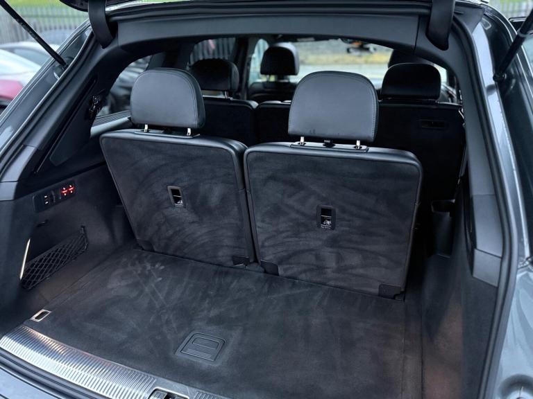 2024 Audi Q7 50 TDI Quattro S Line 5dr Tiptronic ESTATE DIESEL Automatic