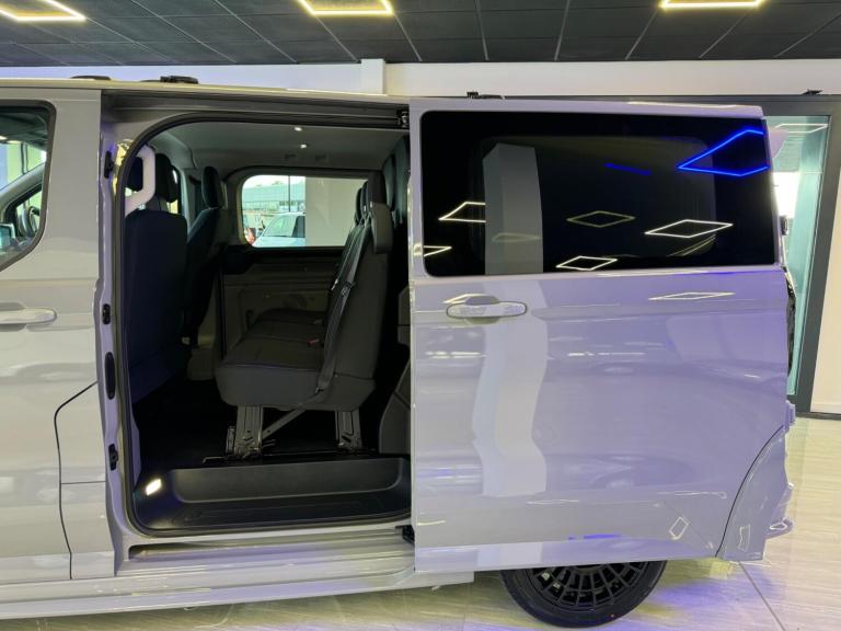 2025 Ford Transit Custom 2.0 320 EcoBlue Limited Crew Van Auto L1 H1 Euro 6 (s/s) 5dr PANEL VAN D...