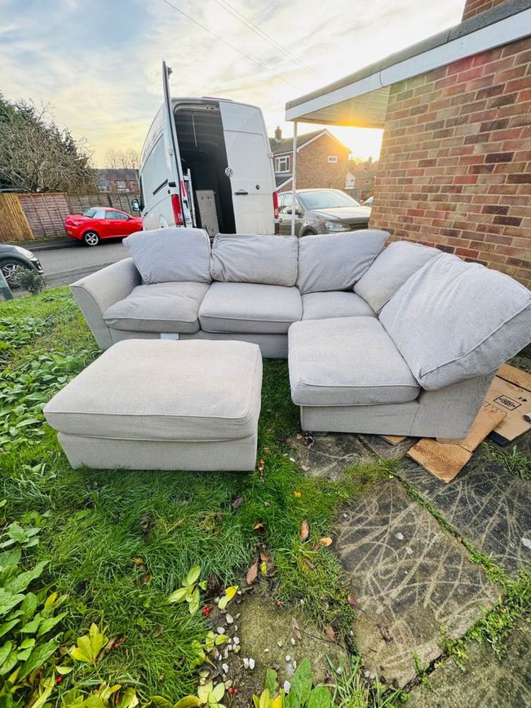Corner sofa with footstool for £165(we can deliver)