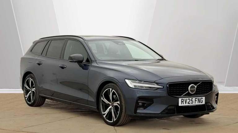 2025 Volvo V60 2.0 B4P Ultra Dark 5dr Auto ESTATE PETROL Automatic