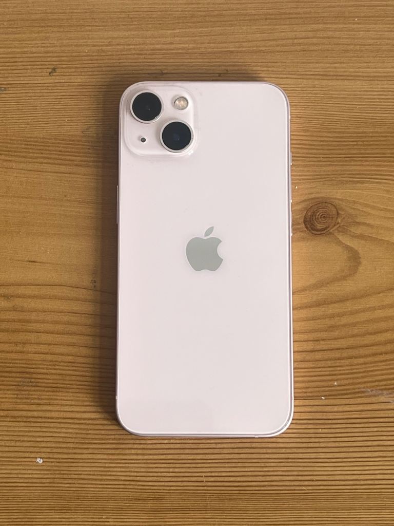 Apple iPhone 13 (Pink) – 128 GB