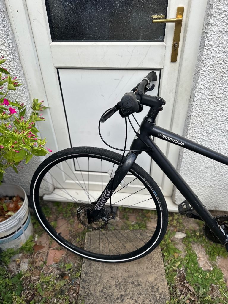Cannondale Quick Road Bike – Black, Good Condition