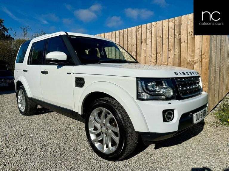 2015 Land Rover Discovery 4 SD V6 SE - Immaculate Example - Full Service History Including Cambel...
