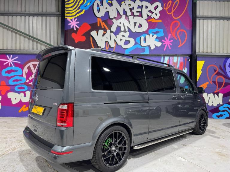 2017 Volkswagen Transporter 2.0 TDI BMT 204 Highline Kombi / Camper Van DSG Crew Van Diesel Autom...