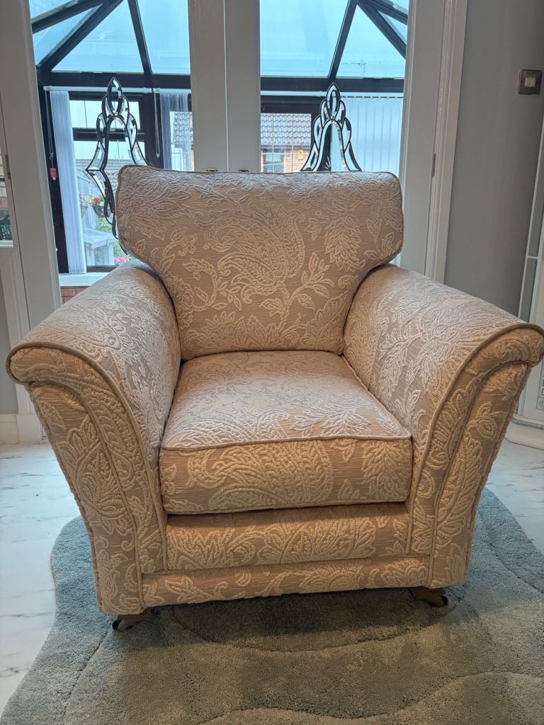 Immaculate DFS Armchair – Never Used