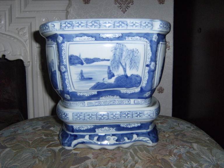 image for Plant Pot Holder & Stand